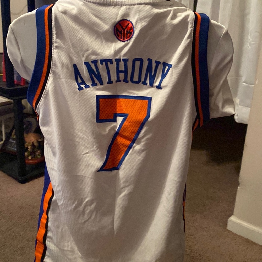 NFL NY Knicks White Carmelo Anthony Jersey Adidas Youth Size Large Unisex